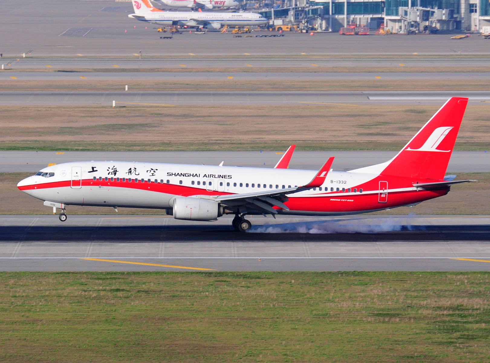 B-1332 _ 737-800(WL) _ Shanghai Airlines _ ICN _ RKSI _ 01-05-2026