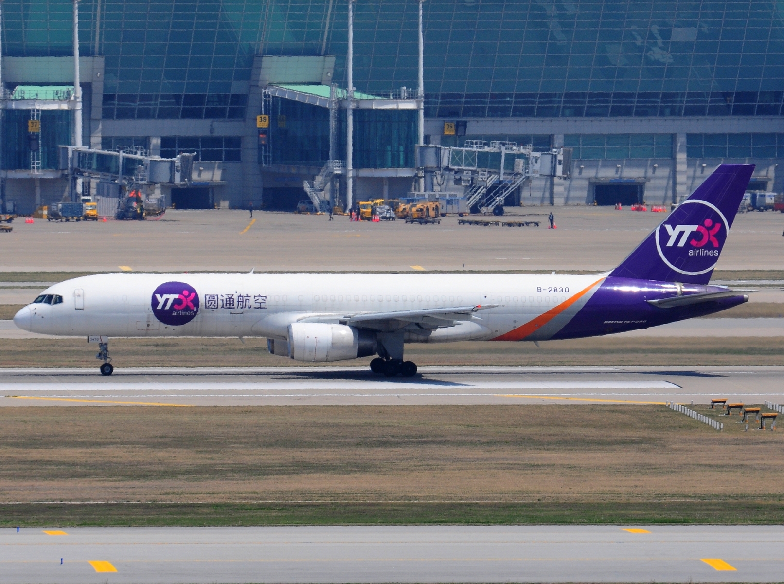 B-2830 _ 757-28S _ YTO Cargo Airlines _ ICN _ RKSI _ 30-04-2026