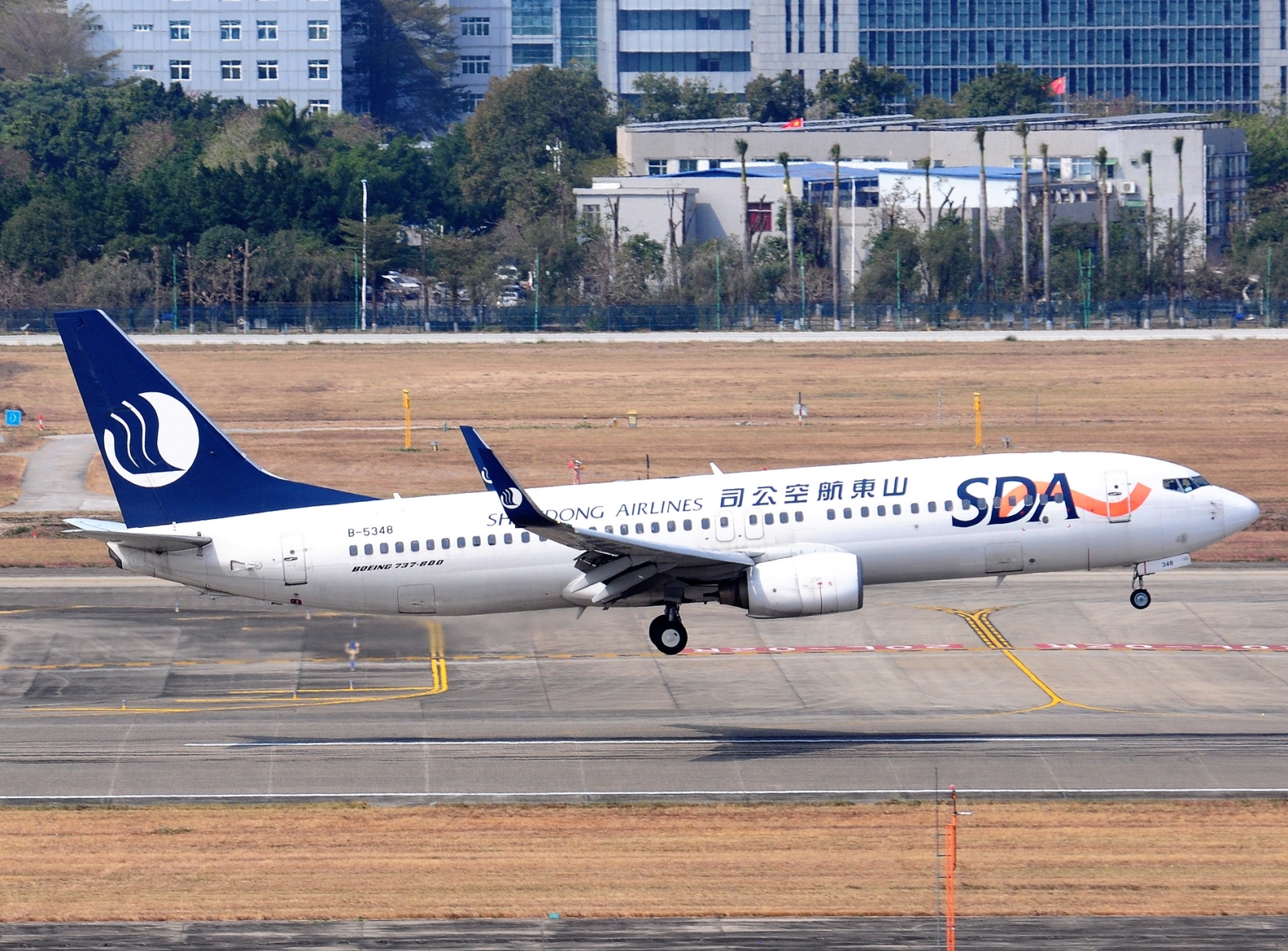 B-5348 _ 737-85N(WL) _ Shandong Airlines _ CAN _ ZGGG _ 08-02-2026
