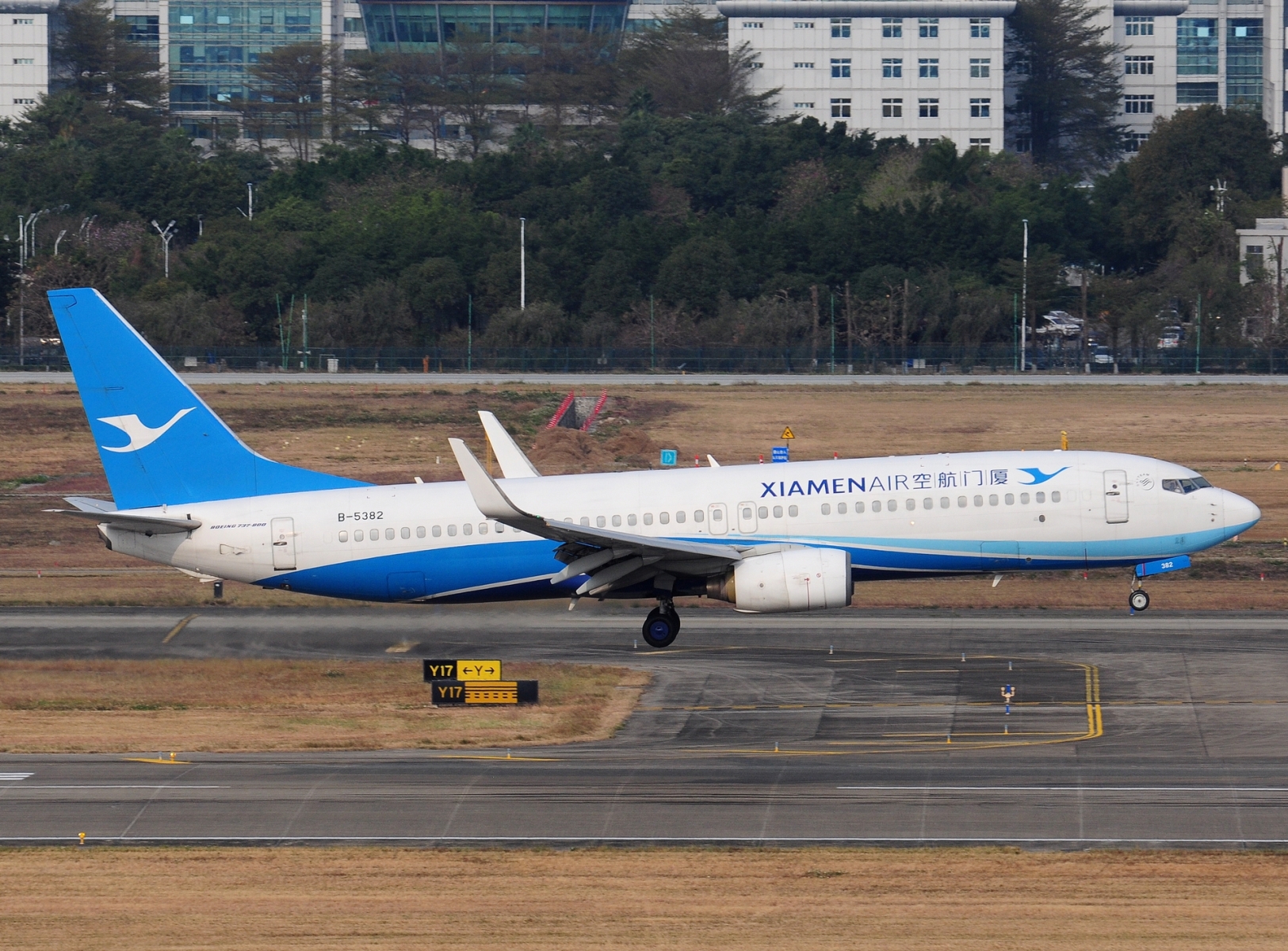 B-5382 _ 737-86N(WL) _ Xiamen Airlines _ CAN _ ZGGG _ 08-02-2026