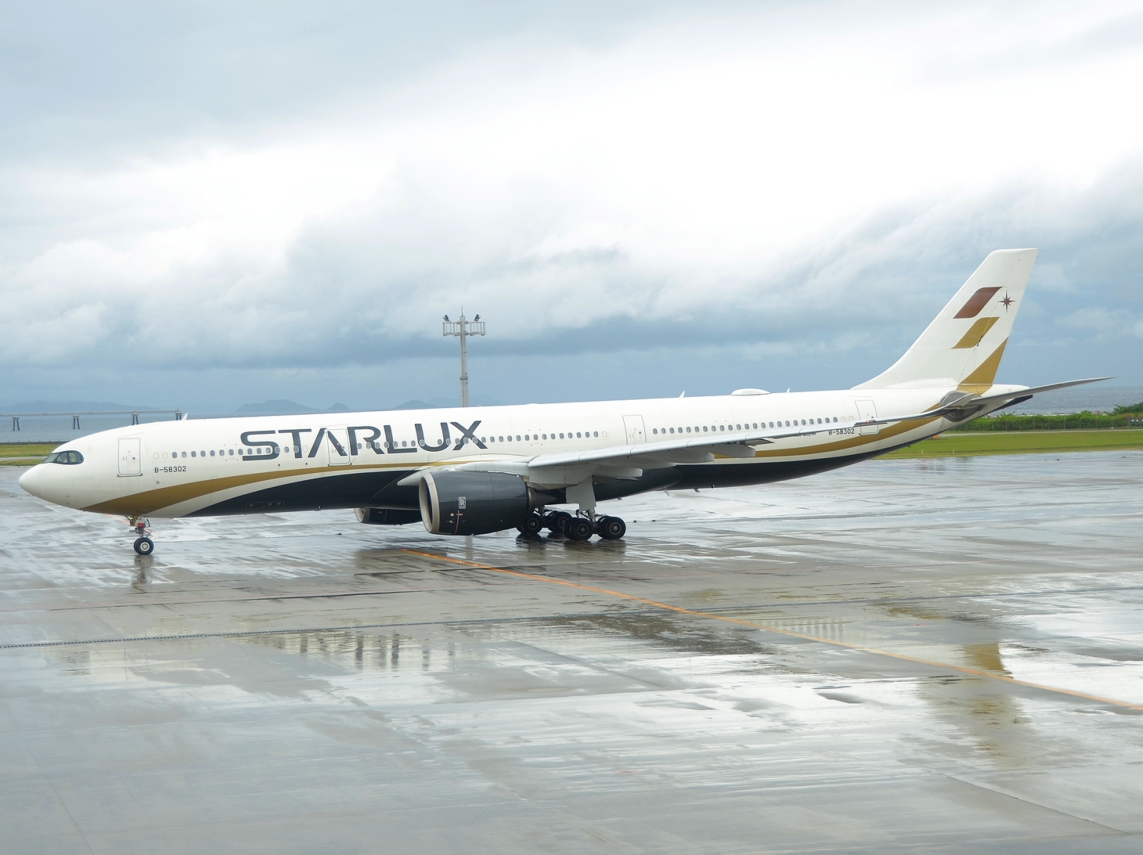 B-58302 _ A330-941 _ Starlux Airlines _ OKA _ ROAH _ 08-05-2026