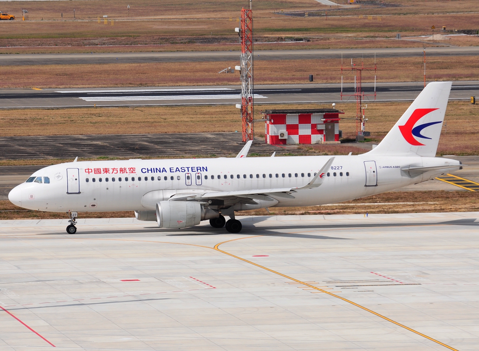 B-8227 _ A320-214(WL) _ China Eastern Airlines _ CAN _ ZGGG _ 08-02-2026