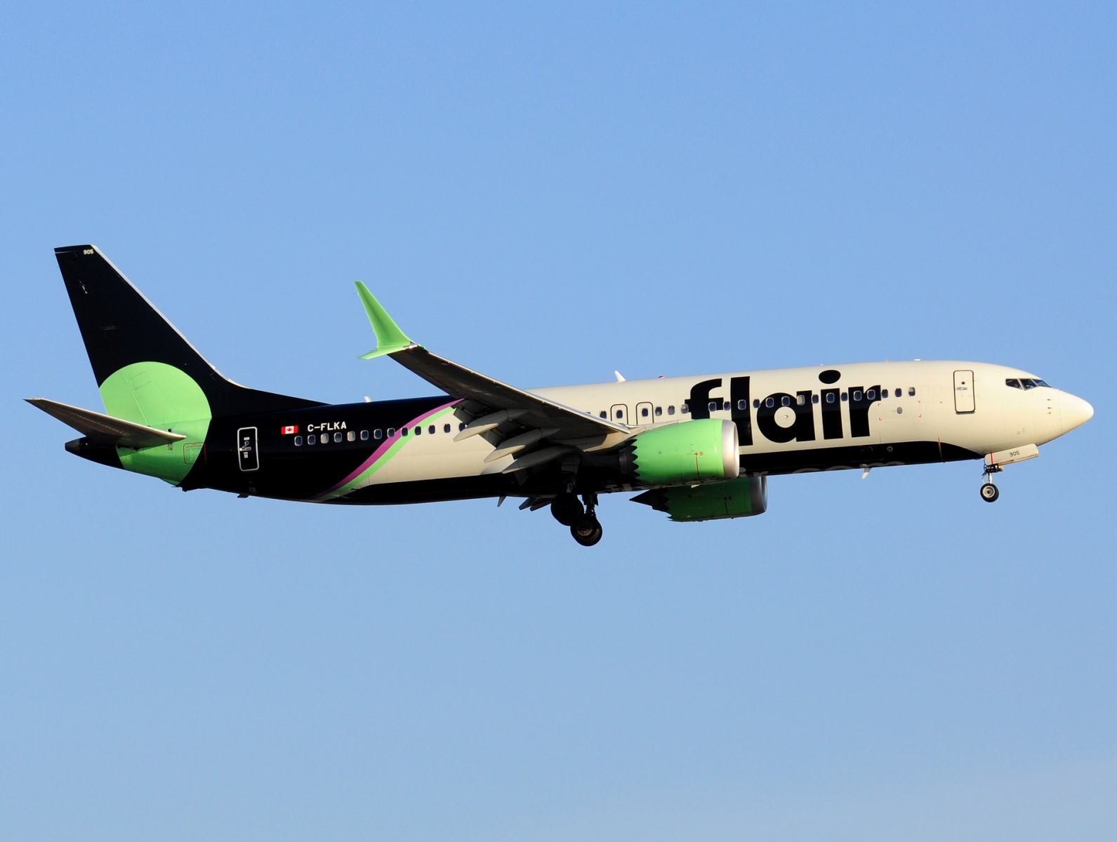 C-FLKA _ 737-8 MAX _ Flair Airlines _ YYZ _ CYYZ _ 27-06-2026
