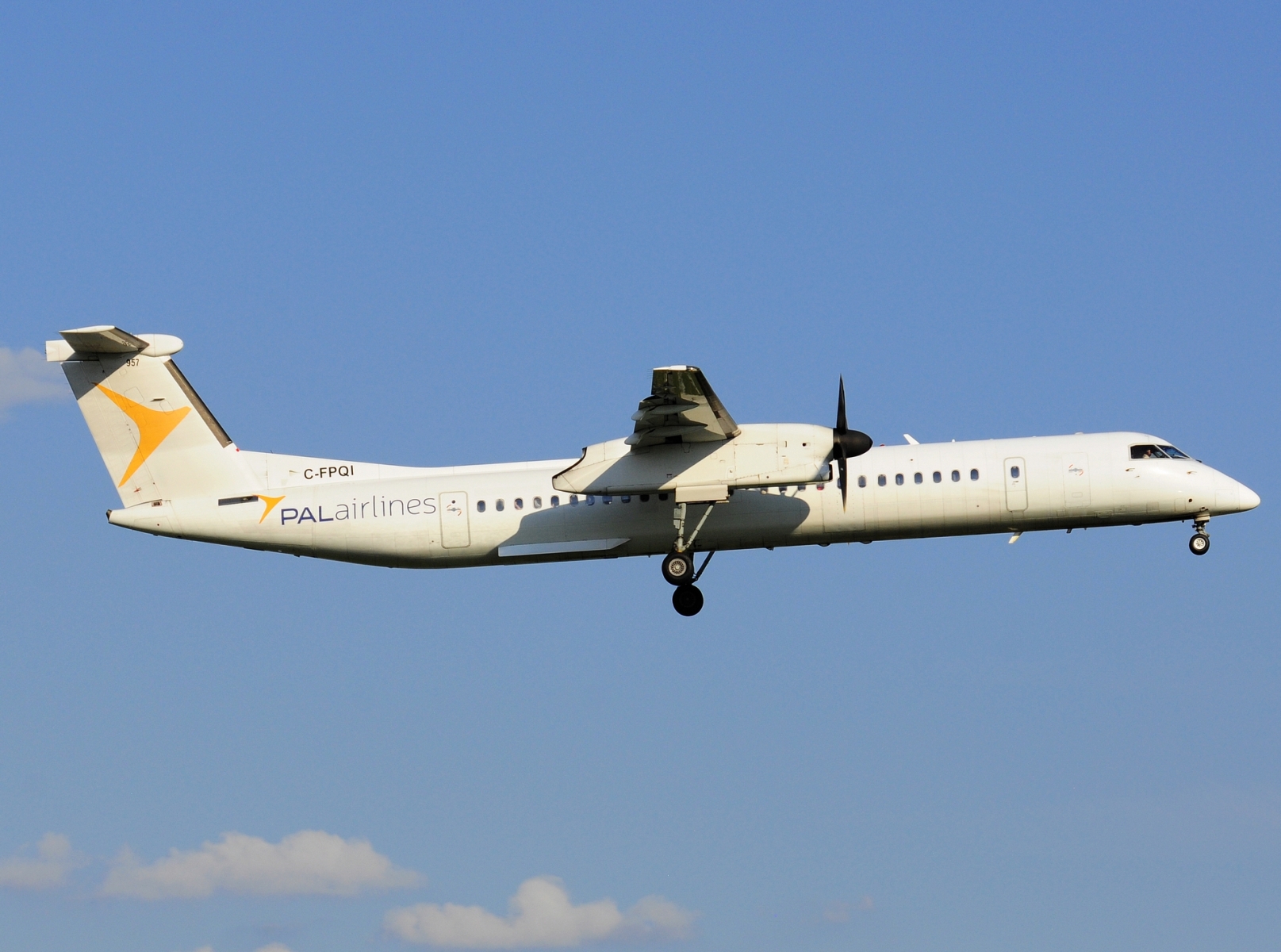 C-FPQI _ DHC-8-402Q _ PAL Airlines _ YUL _ CYUL _ 27-06-2026