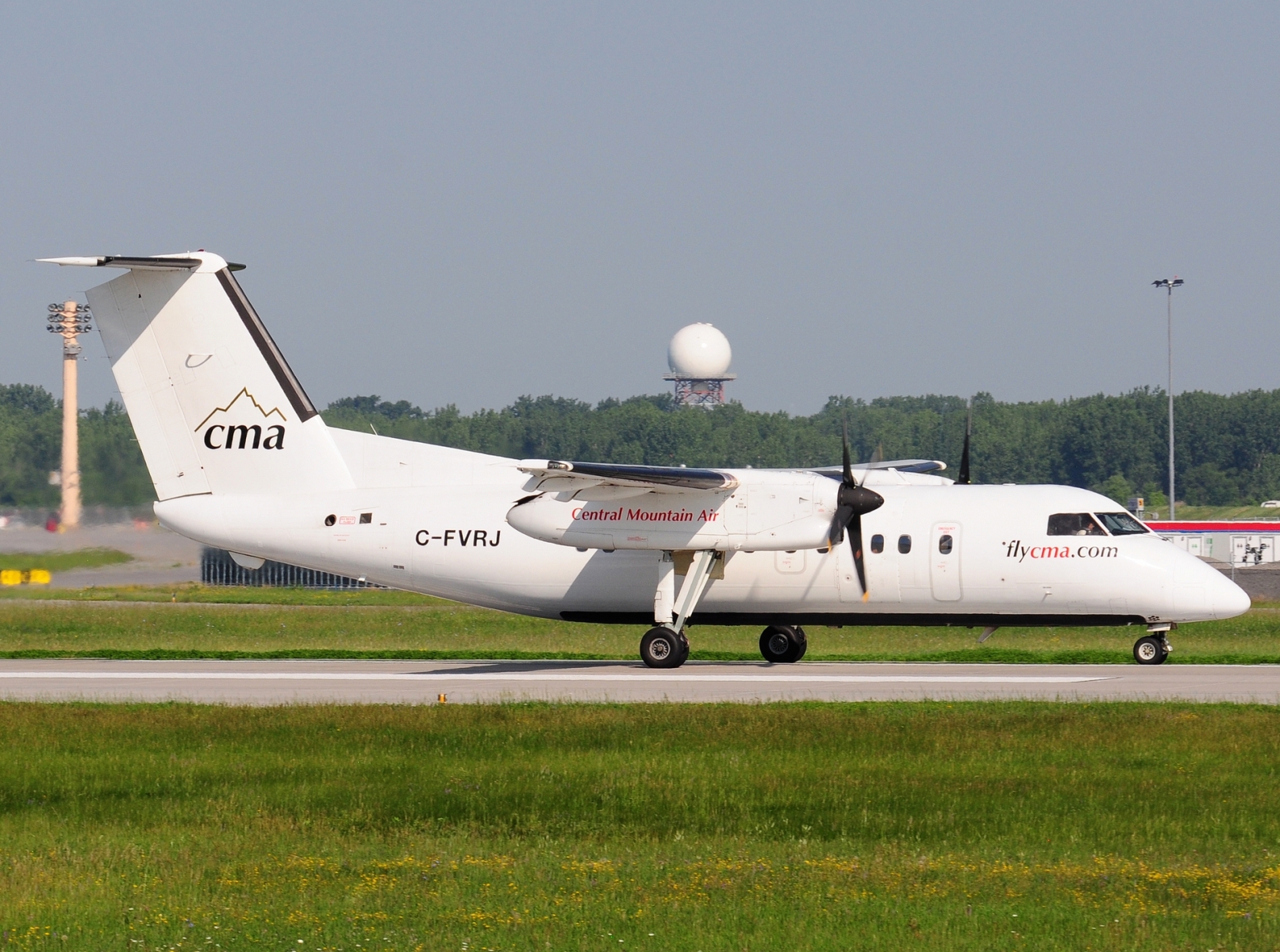 C-FVRJ _ DHC-8-102A _ Central Mountain Air _ YUL _ CYUL _ 28-06-2026
