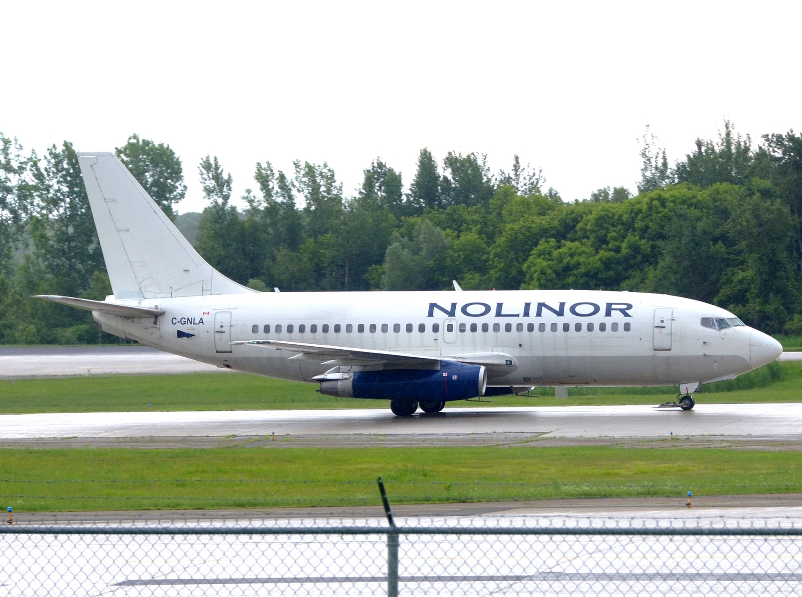 C-GNLA _ 737-2L9 _ Nolinor Aviation _ YMX _ CYMX _ 25-06-2026