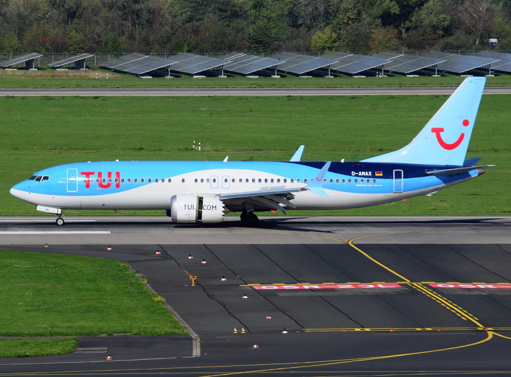 D-AMAX _ 737-8 MAX _ TUIfly _ DUS _ EDDL _ 04-10-2026