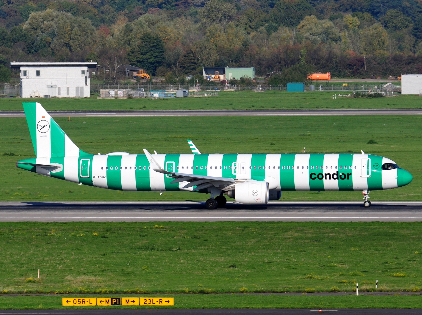 D-ANMZ _ A321-271NX(WL) _ Condor _ DUS _ EDDL _ 04-10-2026