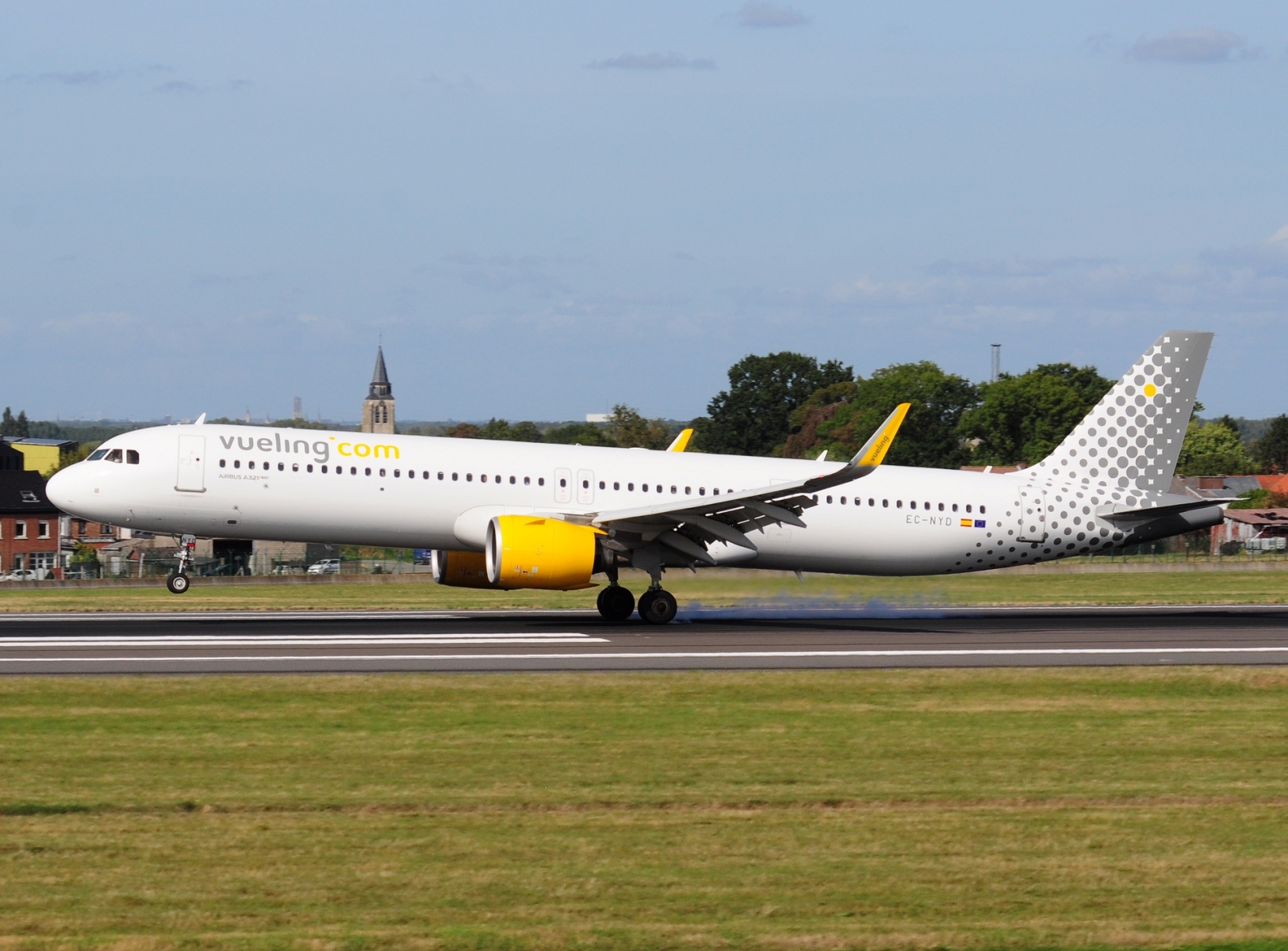 EC-NYD _ A321-271NX(WL) _ Vueling _ BRU _ EBBR _ 21-09-2026