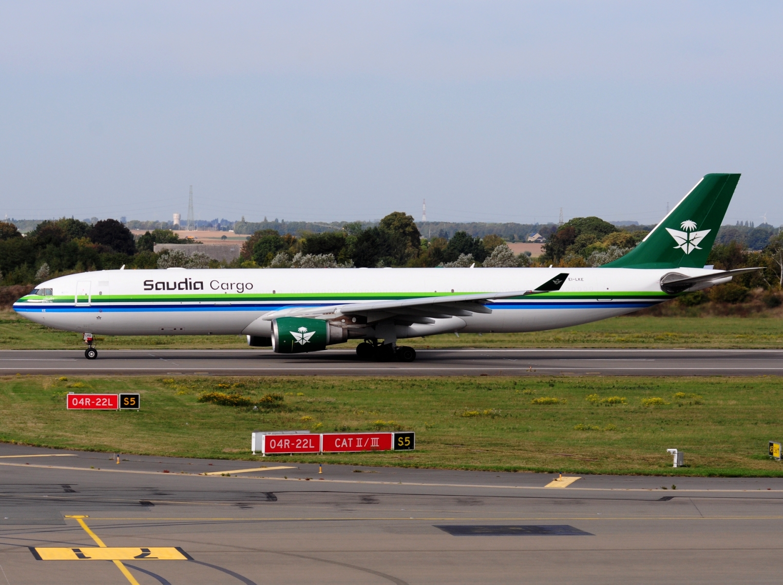 EI-LKE _ A330-302 _ Saudi Arabian Airlines Cargo _ LGG _ EBLG _ 04-10-2026