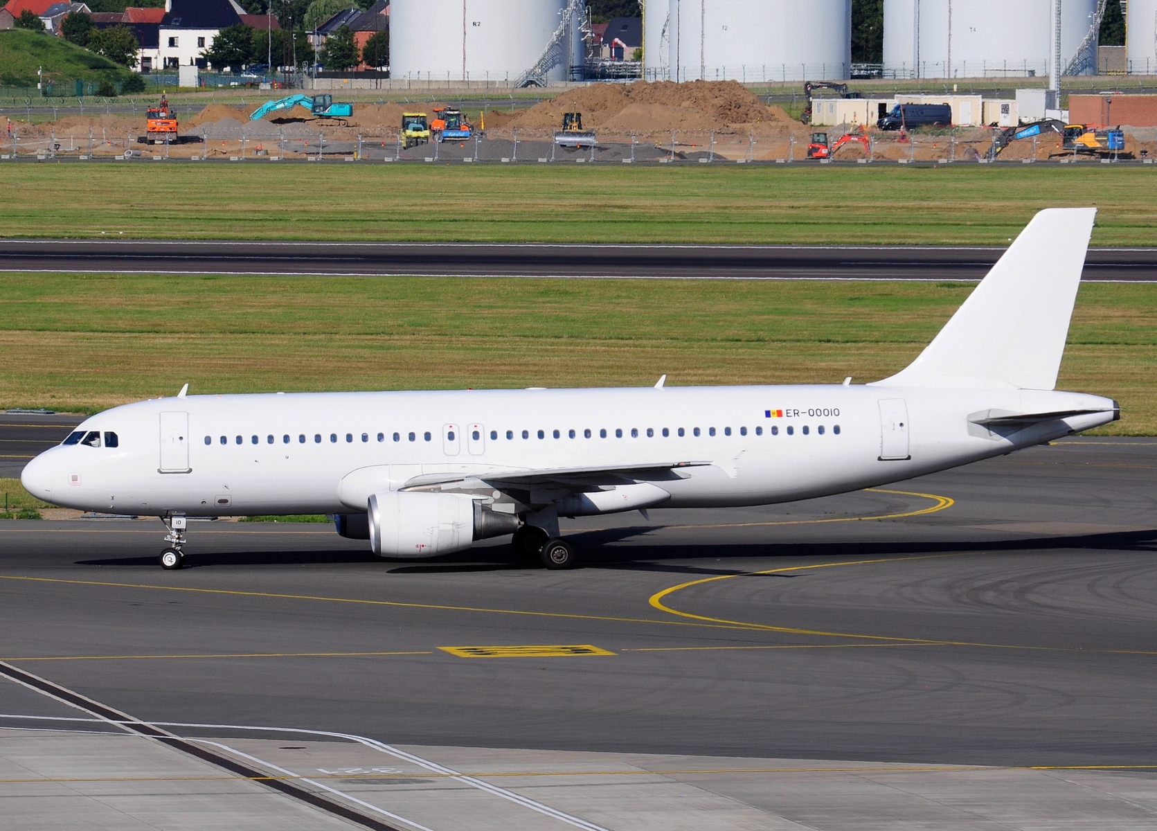 ER-00010 _ A320-214 _ FlyOne _ BRU _ EBBR _ 08-07-2026