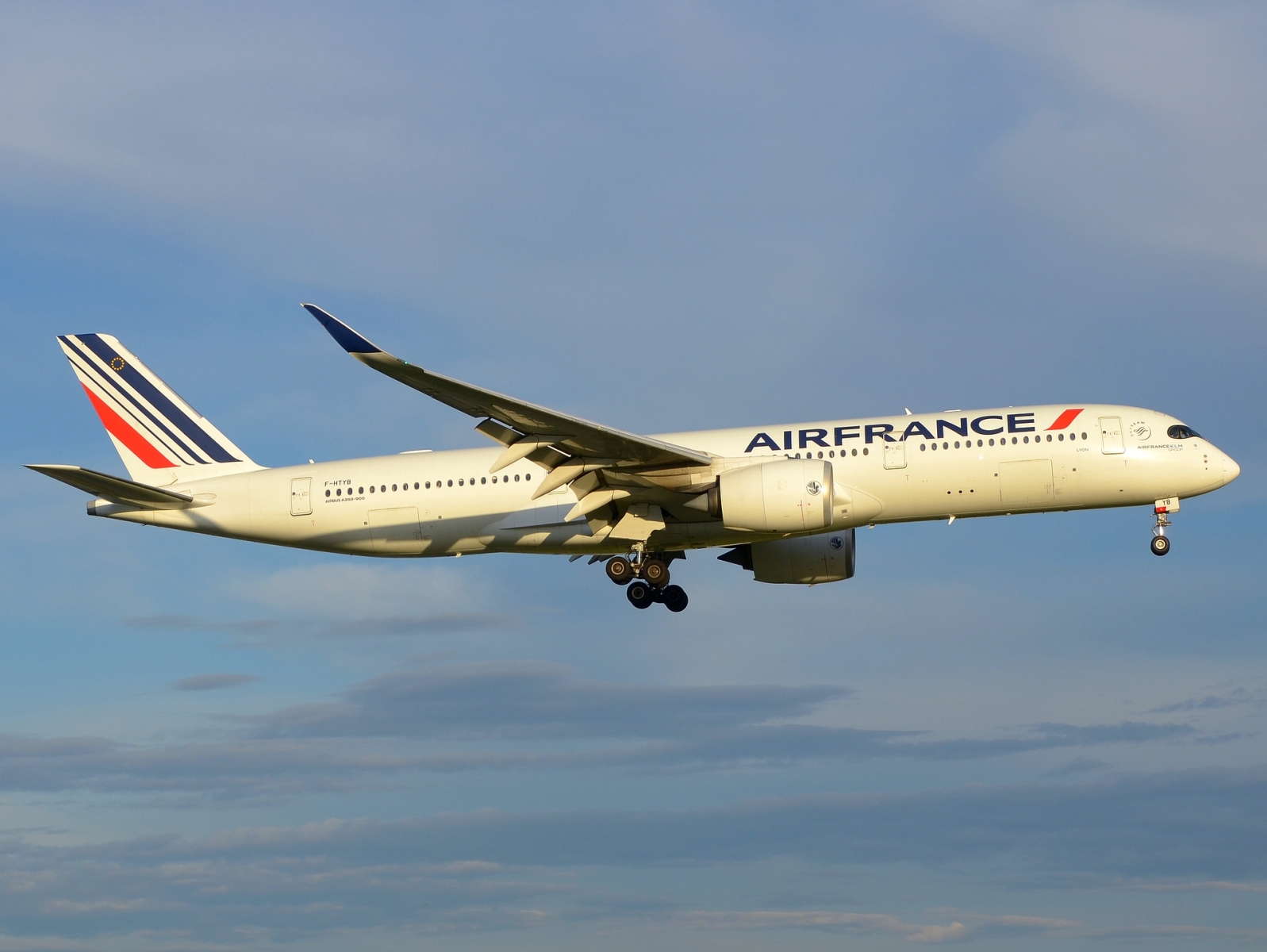 F-HTYB _ A350-941 _ Air France _ YUL _ CYUL _ 24-06-2026