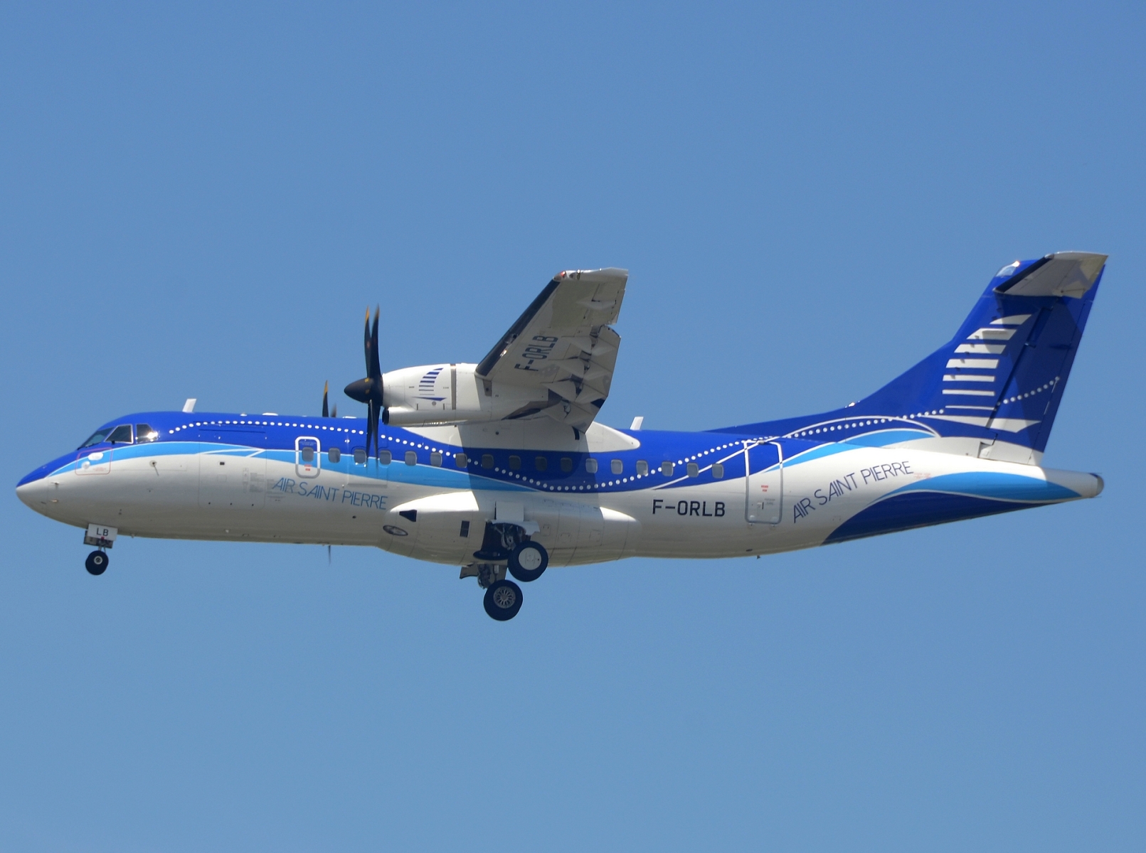 F-ORLB _ ATR 42-600 _ Air Saint-Pierre _ YUL _ CYUL _ 25-06-2026