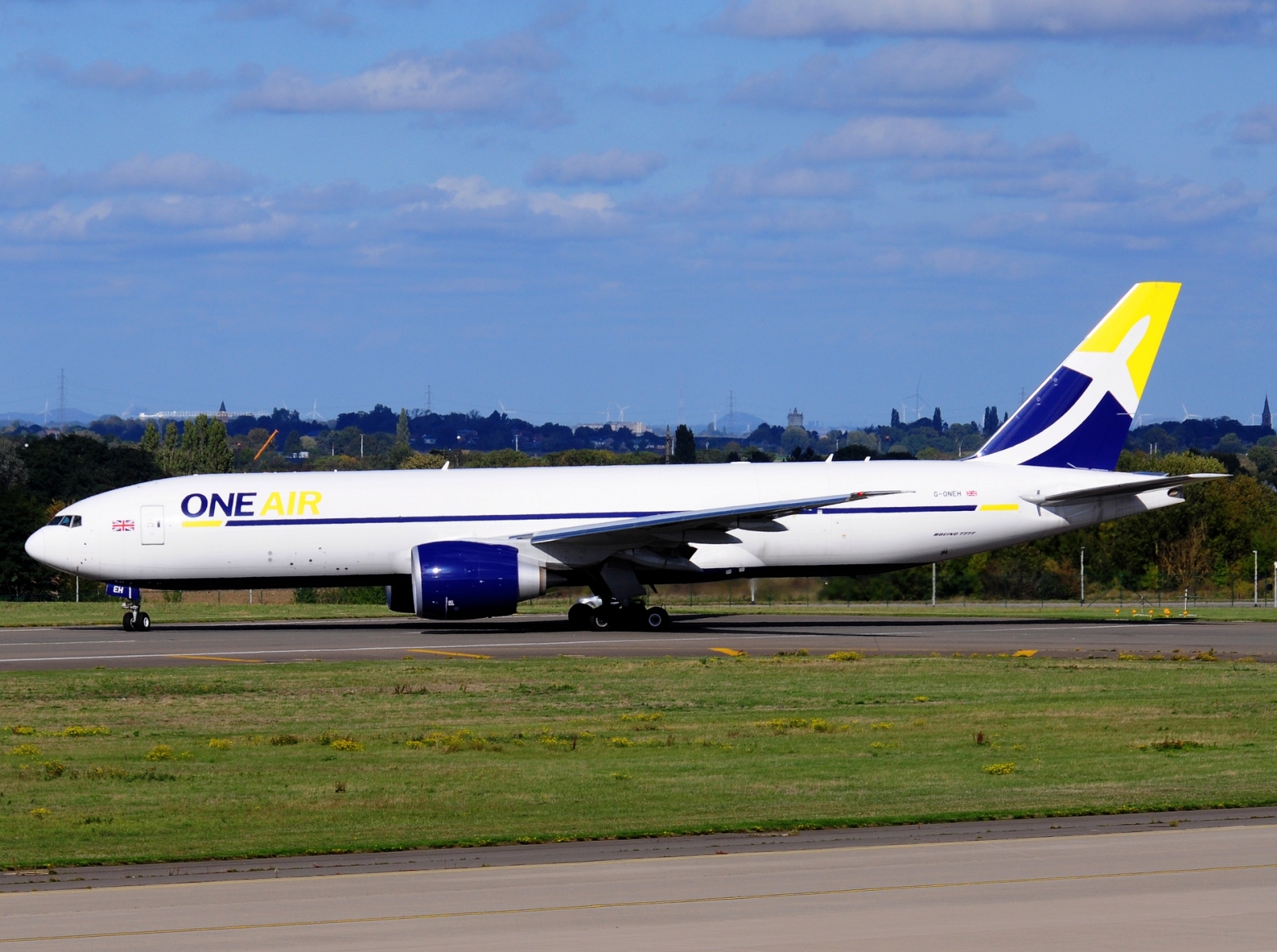 G-ONEH _ 777-F _ One Air _ LGG _ EBLG _ 12-10-2026