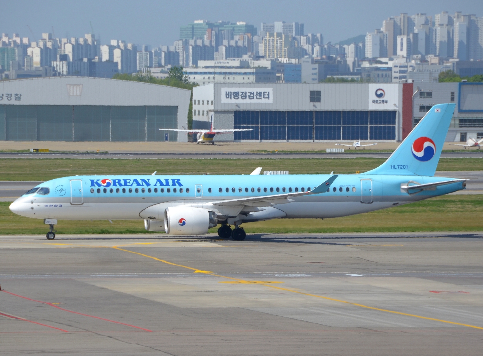 HL7201 _ A220-300 _ Korean Air Lines _ GMP _ RKSS _ 01-05-2026