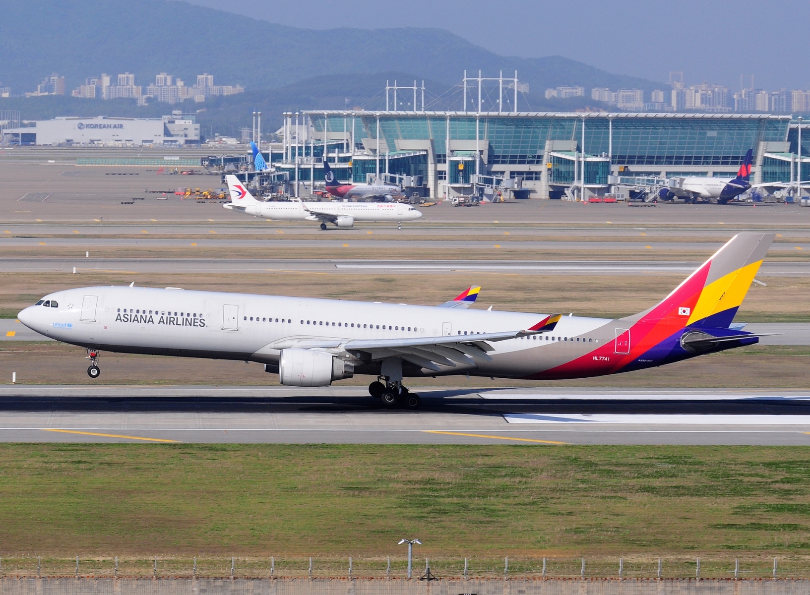 HL7741 _ A330-323 _ Asiana Airlines _ ICN _ RKSI _ 01-05-2026