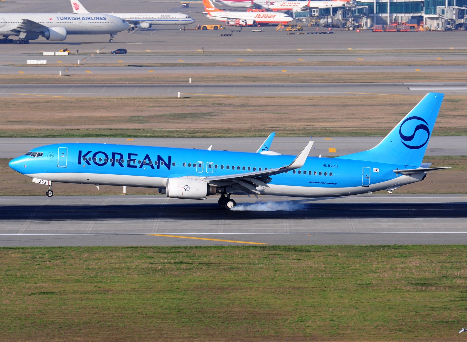 HL8223 _ 737-9B5(ER)(WL) _ Korean Air Lines _ ICN _ RKSI _ 01-05-2026