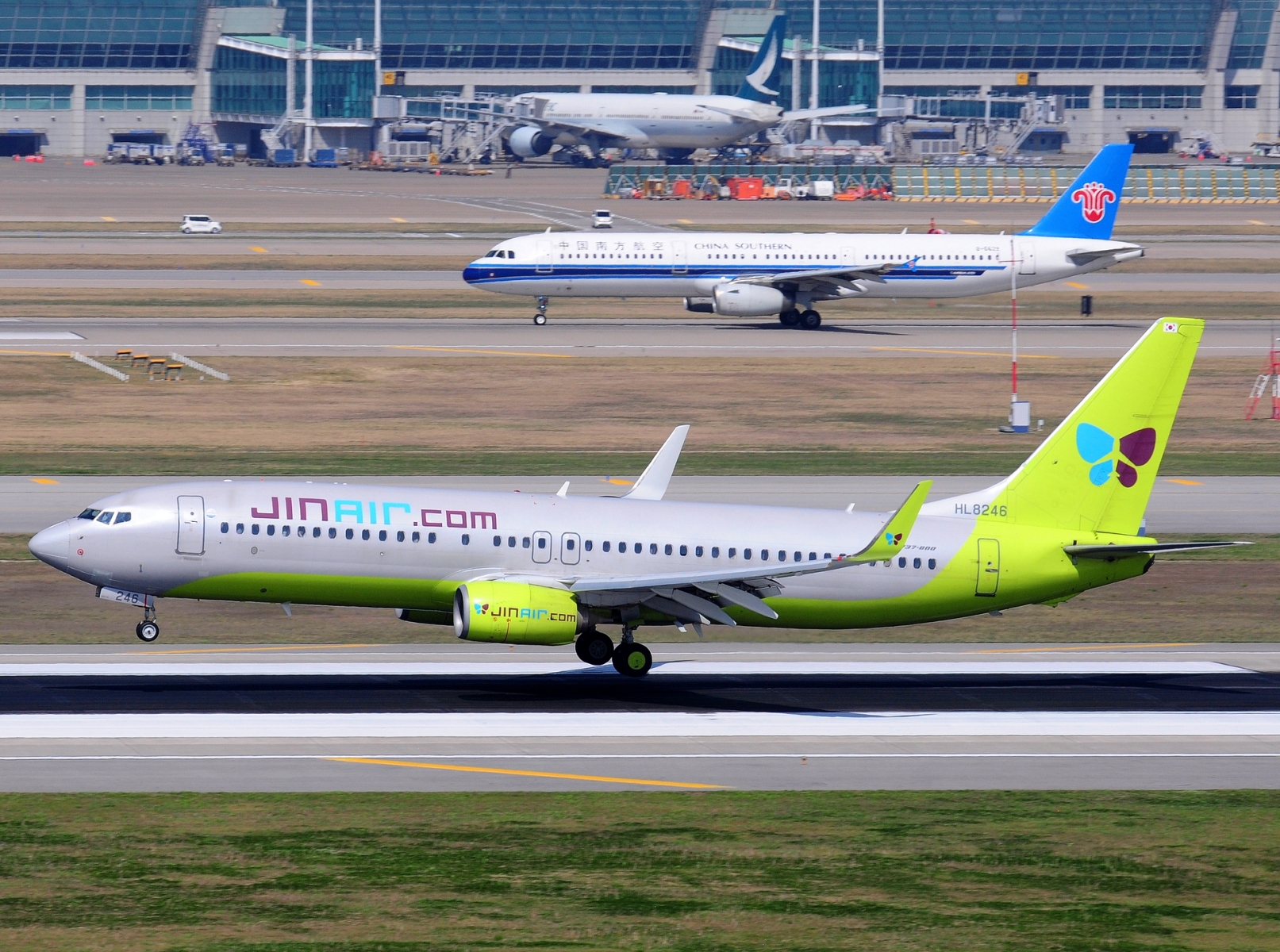 HL8246 _ 737-8SH(WL) _ Jin Air _ ICN _ RKSI _ 01-05-2026