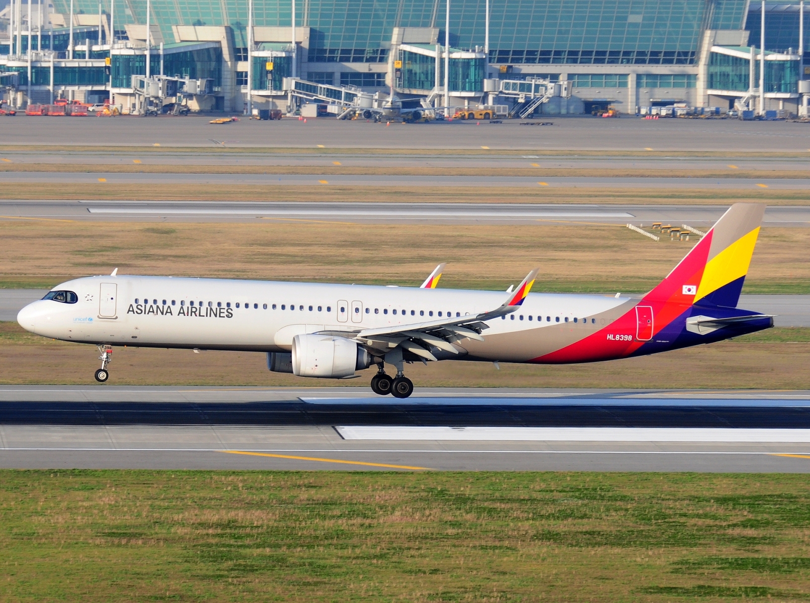 HL8398 _ A321-251NX(WL) _ Asiana Airlines _ ICN _ RKSI _ 01-05-2026