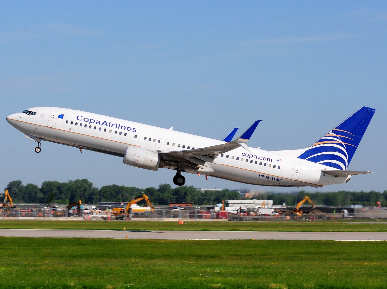 HP-1828CMP _ 737-8V3(WL) _ COPA Airlines _ YUL _ CYUL _ 25-06-2026