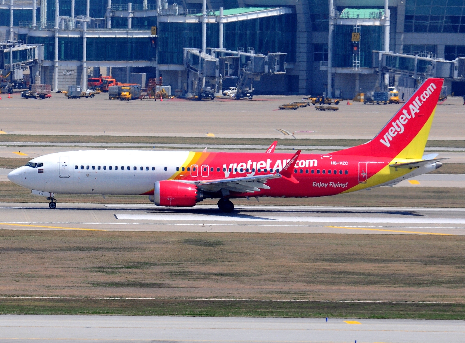 HS-VZC _ 737-8 MAX _ Thai VietjetAir _ ICN _ RKSI _ 30-04-2026