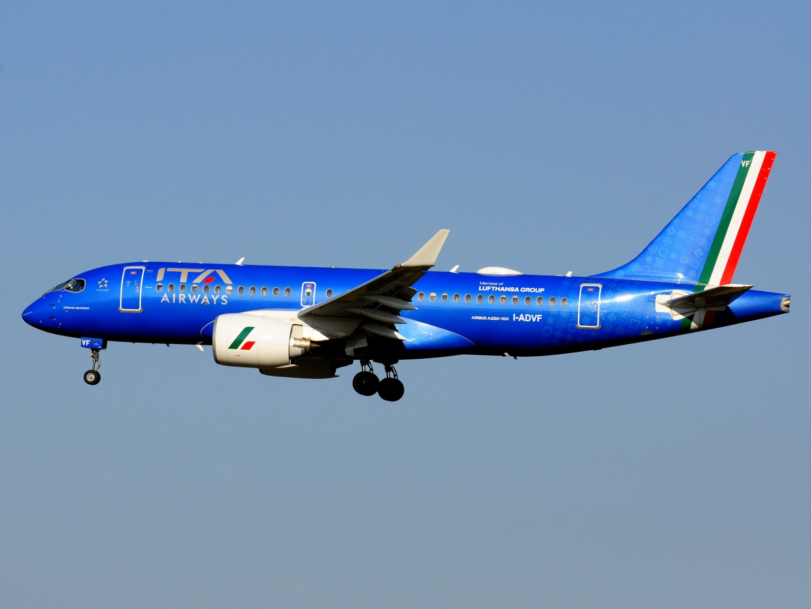 I-ADVT _ A220-100 _ ITA Airways _ BRU _ EBBR _ 12-07-2026
