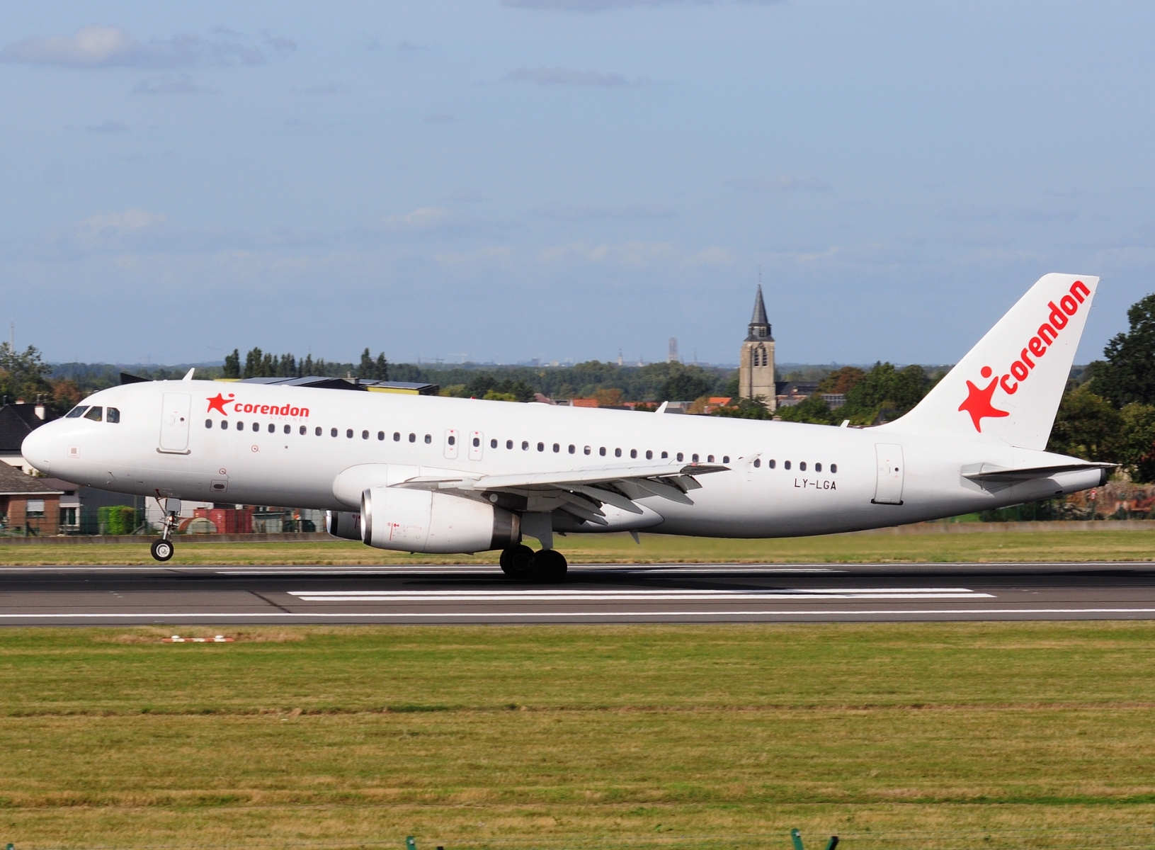 LY-LGA _ A320-232 _ Corendon Airlines _ BRU _ EBBR _ 21-09-2026