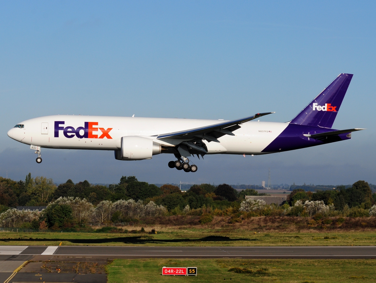 N837FD _ 777-F _ Federal Express (FedEx) _ LGG _ EBLG _ 12-10-2026