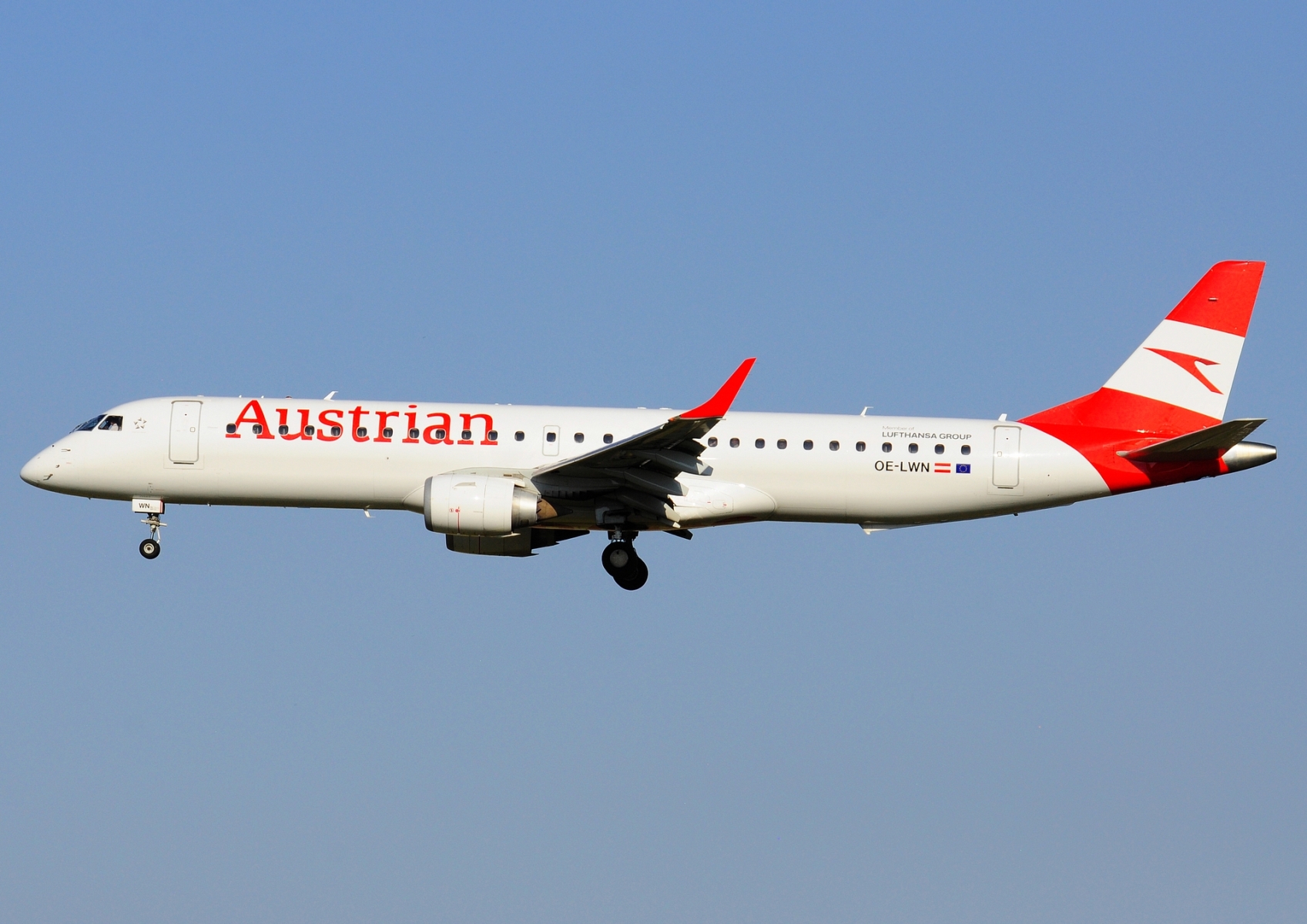 OE-LWN _ ERJ-195LR (ERJ-190-200 LR) _ Austrian Airlines _ BRU _ EBBR _ 12-07-2026