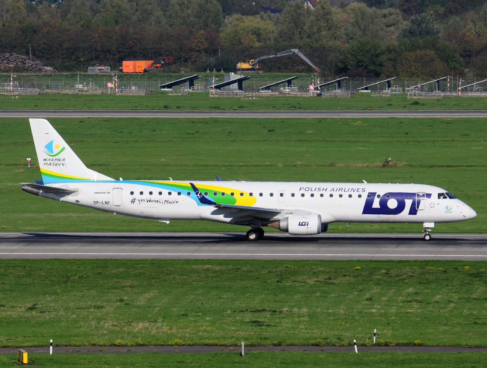 SP-LNF _ ERJ-195LR (ERJ-190-200 LR) _ LOT - Polish Airlines _ DUS _ EDDL _ 04-10-2026