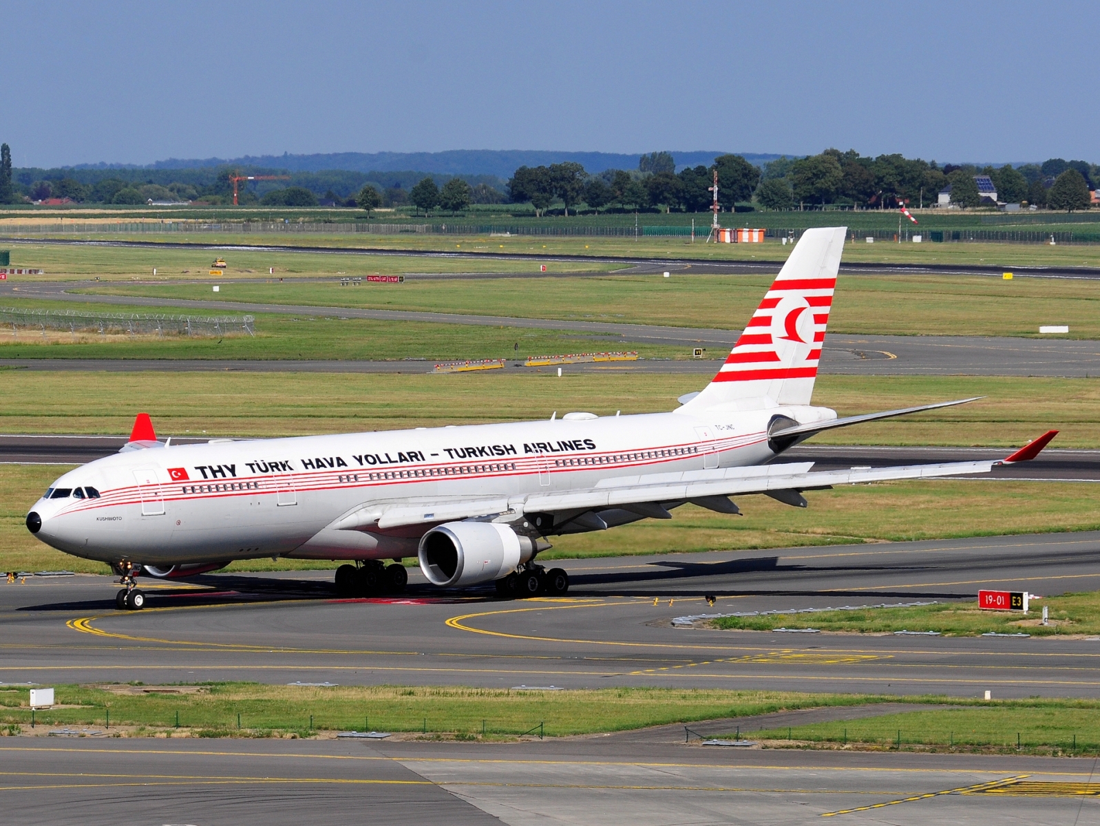 TC-JNC _ A330-203 _ Turkish Airlines _ BRU _ EBBR _ 08-07-2026