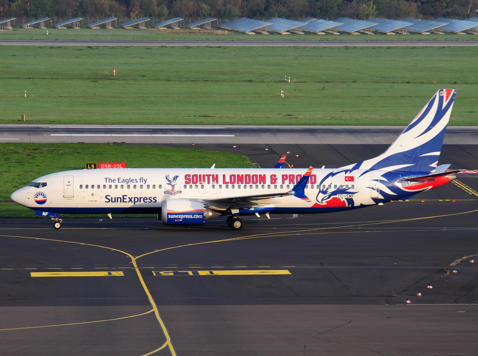 TC-SMF _ 737-8 MAX _ SunExpress _ DUS _ EDDL _ 04-10-2026