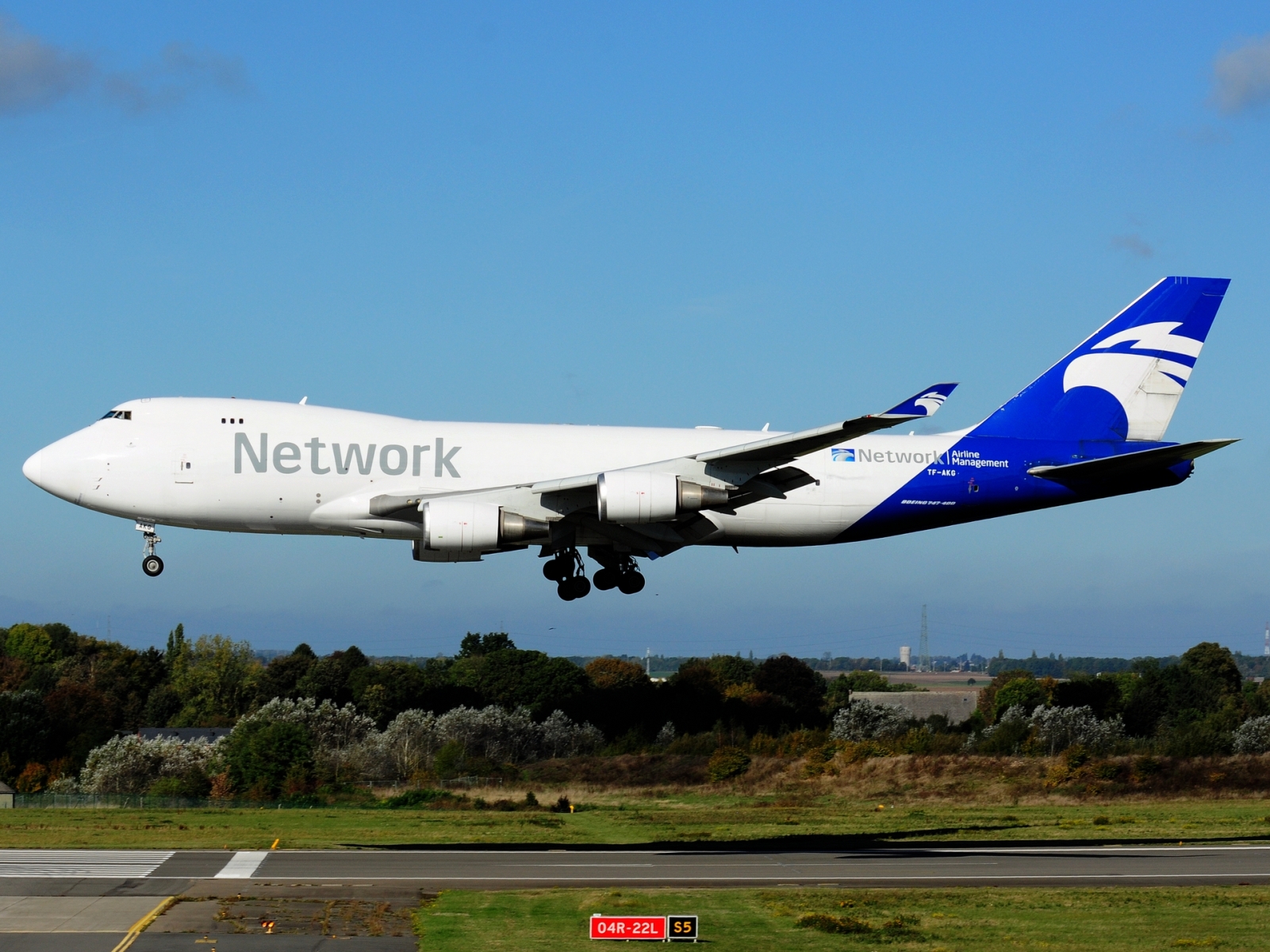 TF-AKG _ 747-409F _ Network Aviation _ LGG _ EBLG _ 12-10-2026