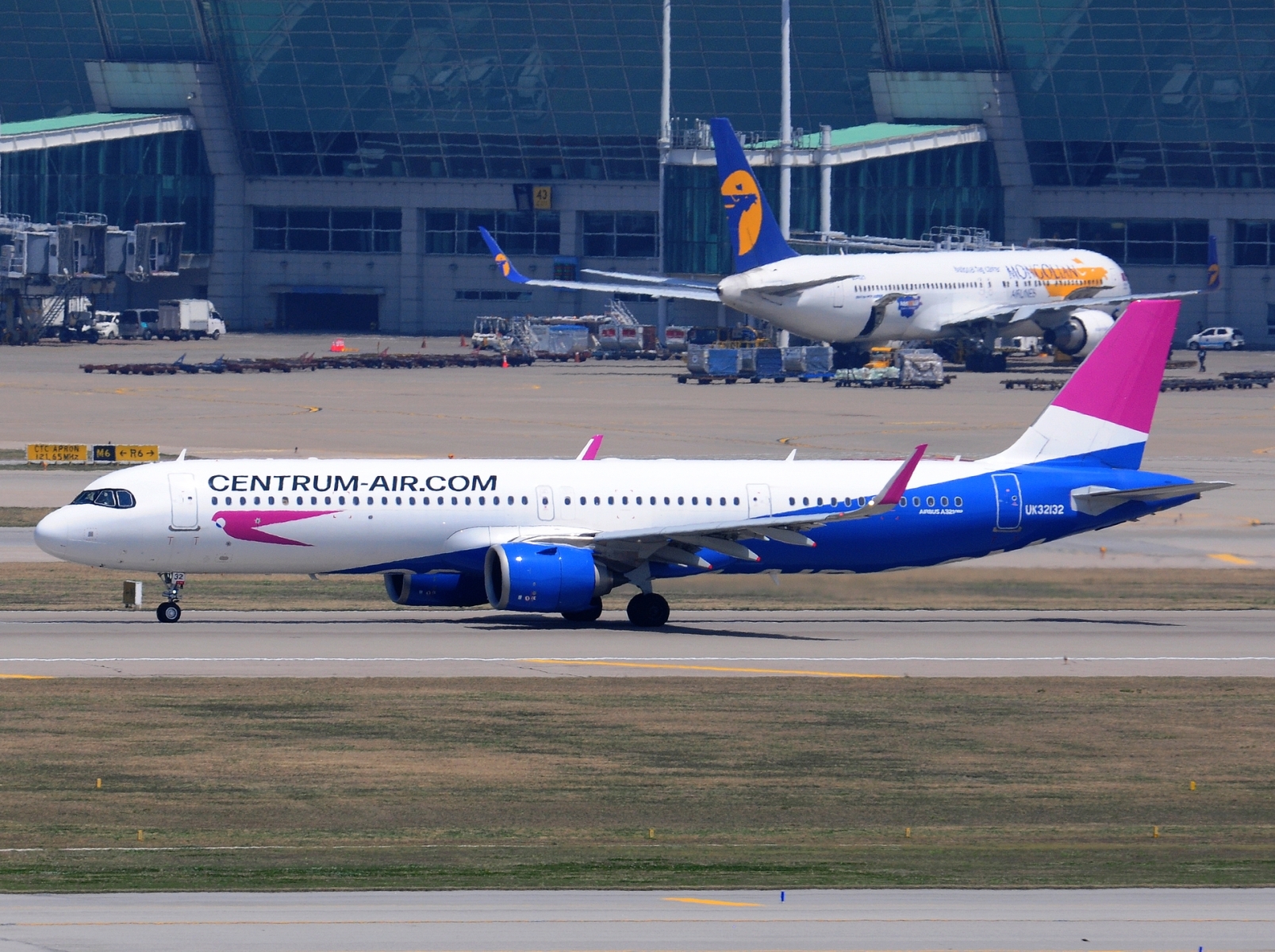 UK32132 _ A321-253NX(WL) _ Centrum Air _ ICN _ RKSI _ 30-04-2026