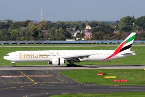 A6-ENZ _ 777-31H(ER) _ Emirates _ DUS _ EDDL _ 04-10-2026