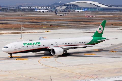 B-16727 _ 777-35E(ER) _ EVA Air _ CAN _ ZGGG _ 07-02-2026