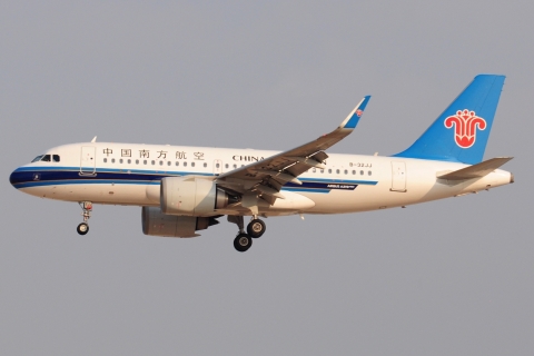 B-32JJ _ A319-153N(WL) _ China Southern Airlines _ CAN _ ZGGG _ 09-02-2026