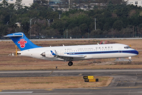 B-653J _ COMAC C909 (ARJ21-700) _ China Southern Airlines _ CAN _ ZGGG _ 08-02-2026