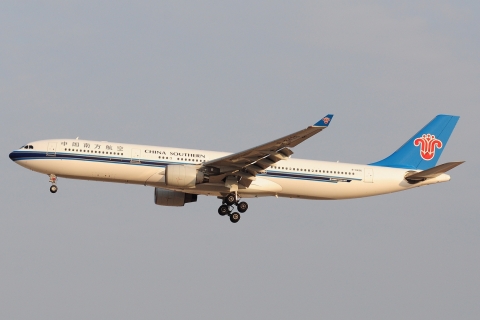 B-8426 _ A330-323 _ China Southern Airlines _ CAN _ ZGGG _ 09-02-2026