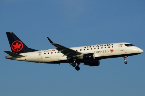 C-FEJD _ ERJ-175SU (ERJ-170-200 SU) _ Air Canada Express _ YUL _ CYUL _ 27-06-2026