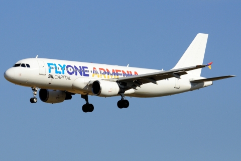 ER-00016 _ A320-214 _ FlyOne Armenia _ BRU _ EBBR _ 12-07-2026