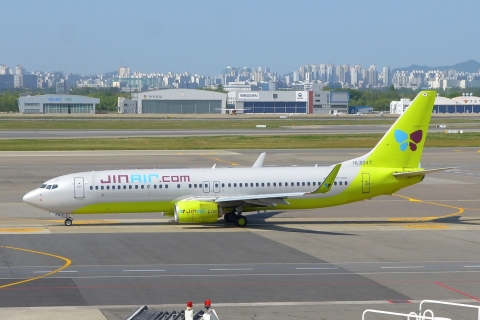 HL8247 _ 737-8SH(WL) _ Jin Air _ GMP _ RKSS _ 01-05-2026
