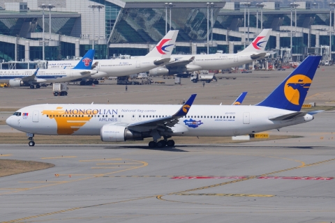 JU-1021 _ 767-34G(ER)(WL) _ MIAT - Mongolian Airlines _ ICN _ RKSI _ 01-05-2026