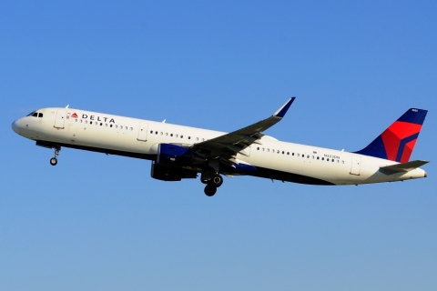 N323DN _ A321-211(WL) _ Delta Air Lines _ YUL _ CYUL _ 25-06-2026
