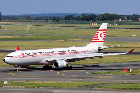 TC-JNC _ A330-203 _ Turkish Airlines _ BRU _ EBBR _ 08-07-2026