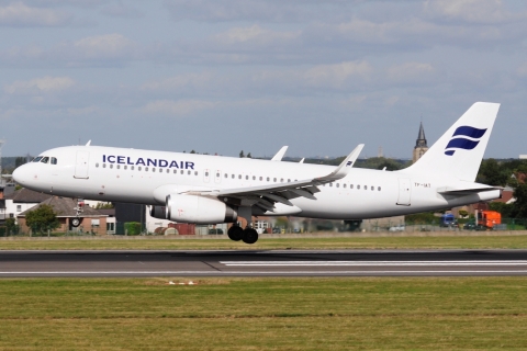 TF-IAT _ A320-232(WL) _ Icelandair _ BRU _ EBBR _ 21-09-2026