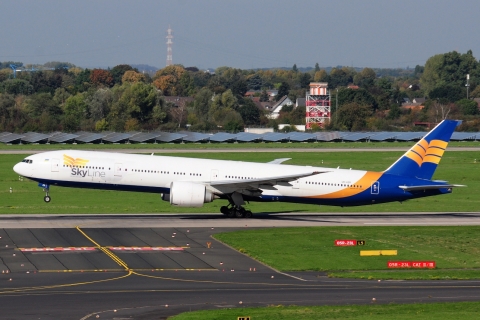 UR-AZR _ 777-31H(ER) _ Skyline Express Airline _ DUS _ EDDL _ 04-10-2026
