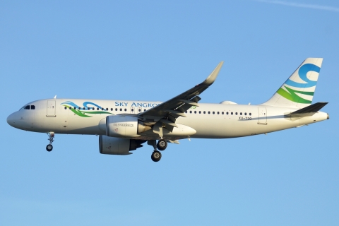 XU-730 _ A320-251N(WL) _ Sky Angkor Airlines _ BRU _ EBBR _ 08-04-2026