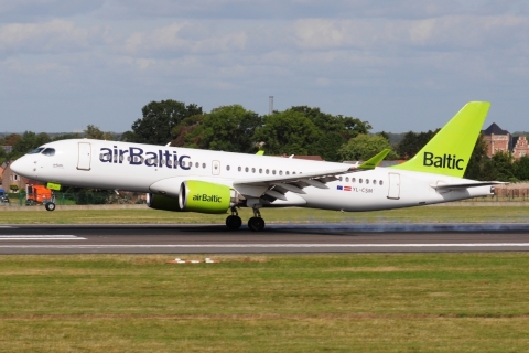 YL-CSM _ A220-300 _ Air Baltic _ BRU _ EBBR _ 21-09-2026